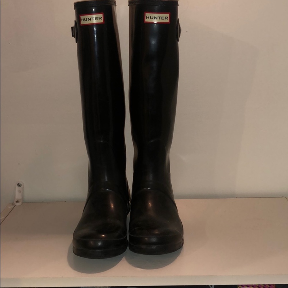 Women’s original gloss  tall rain boots FREE SOCKS
